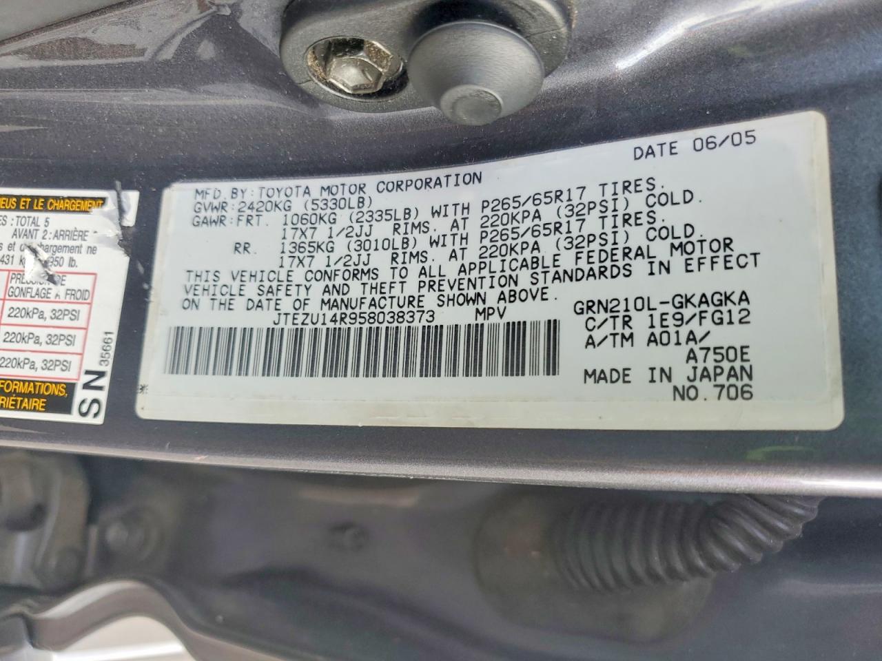 2005 TOYOTA 4RUNNER SR5 photo 13