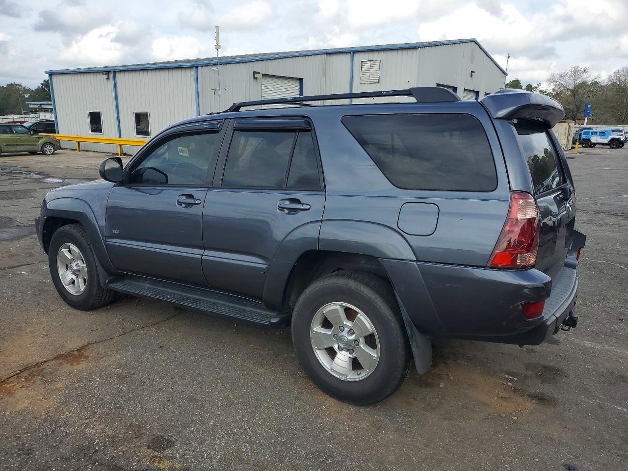 2005 TOYOTA 4RUNNER SR5 photo 2
