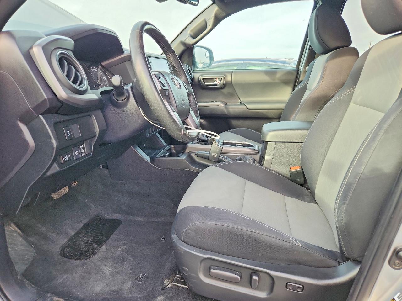2022 TOYOTA TACOMA DOUBLE CAB photo 7