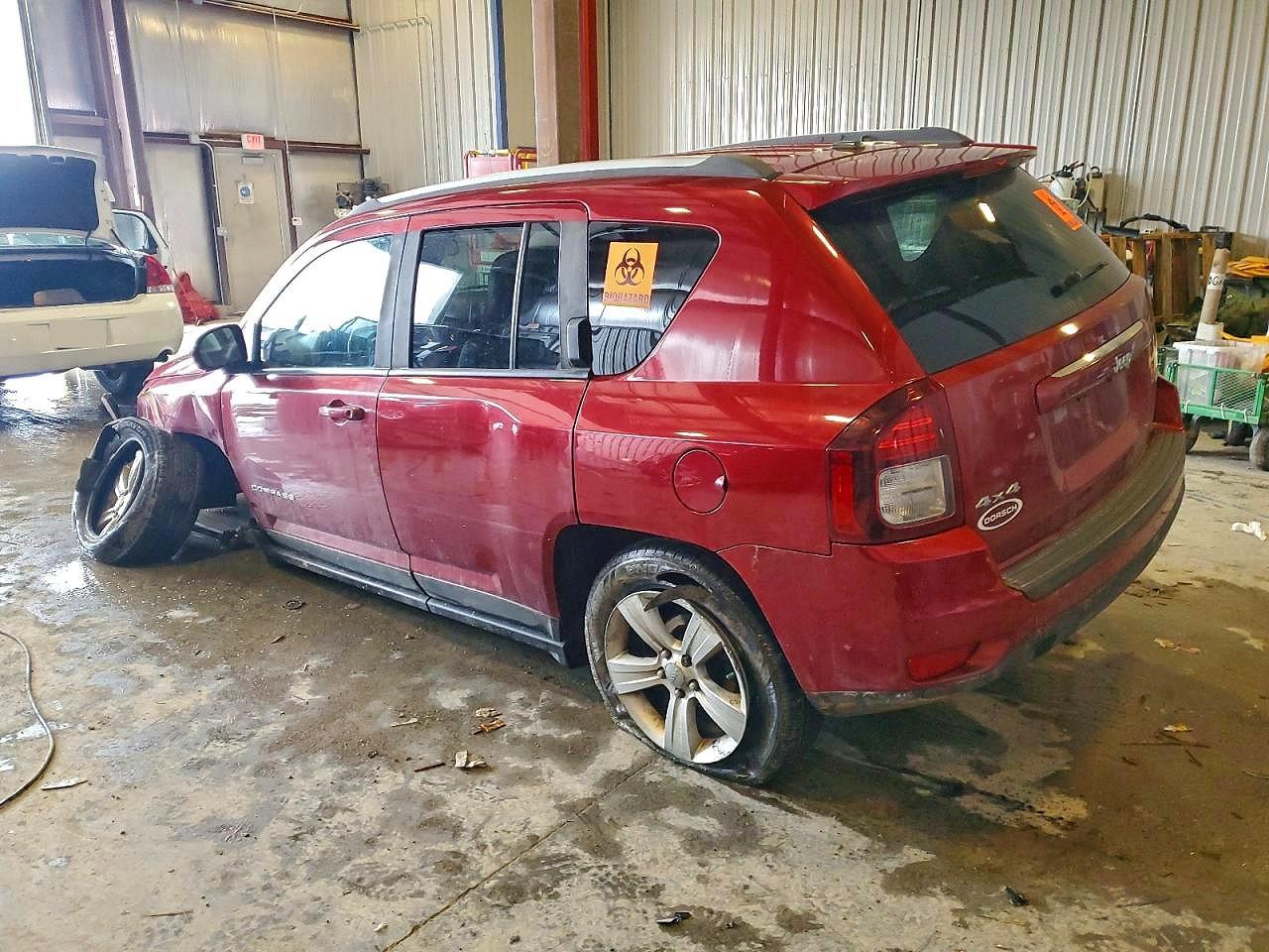 2016 JEEP COMPASS LATITUDE photo 2