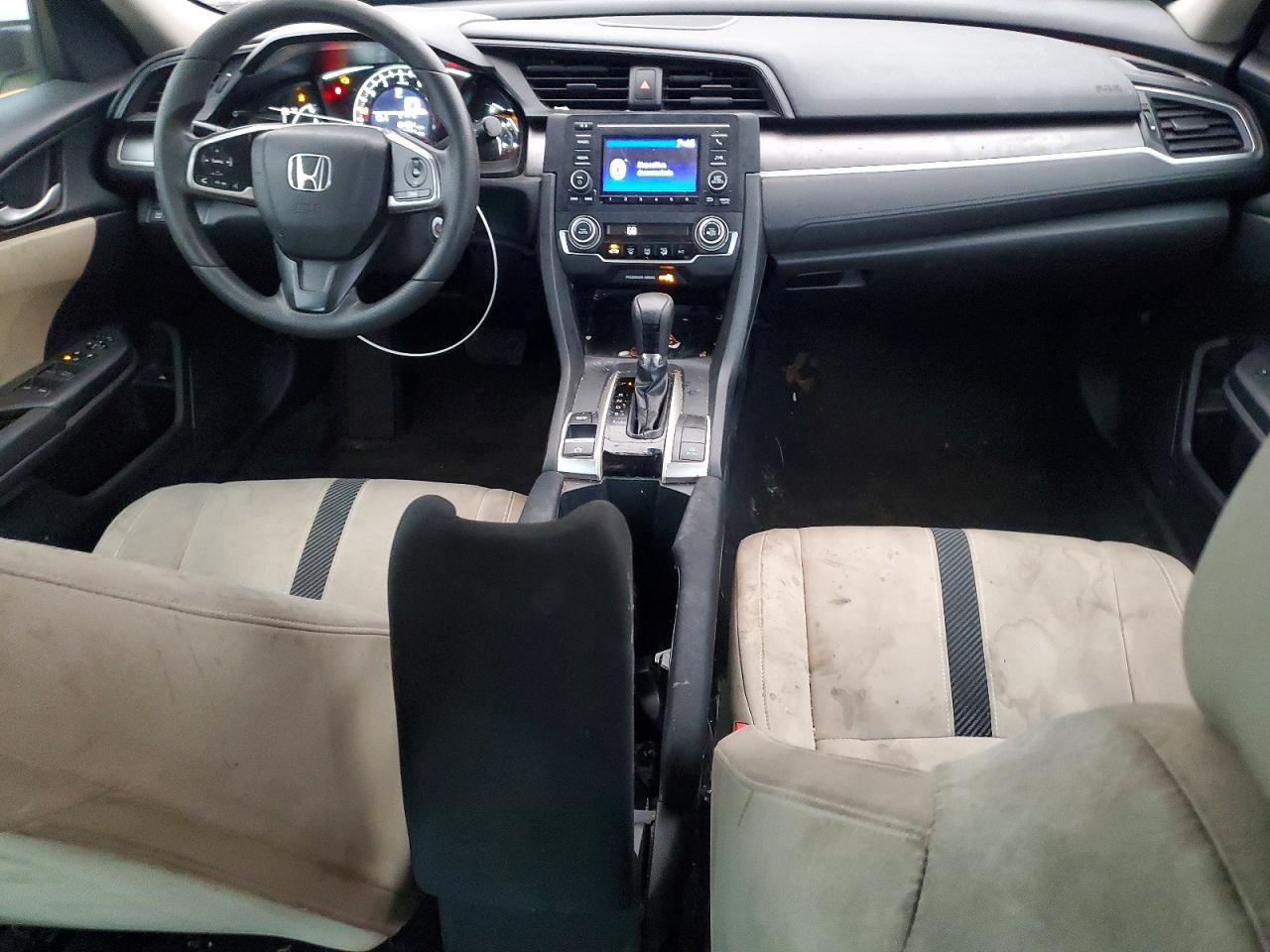 2016 HONDA CIVIC LX photo 8