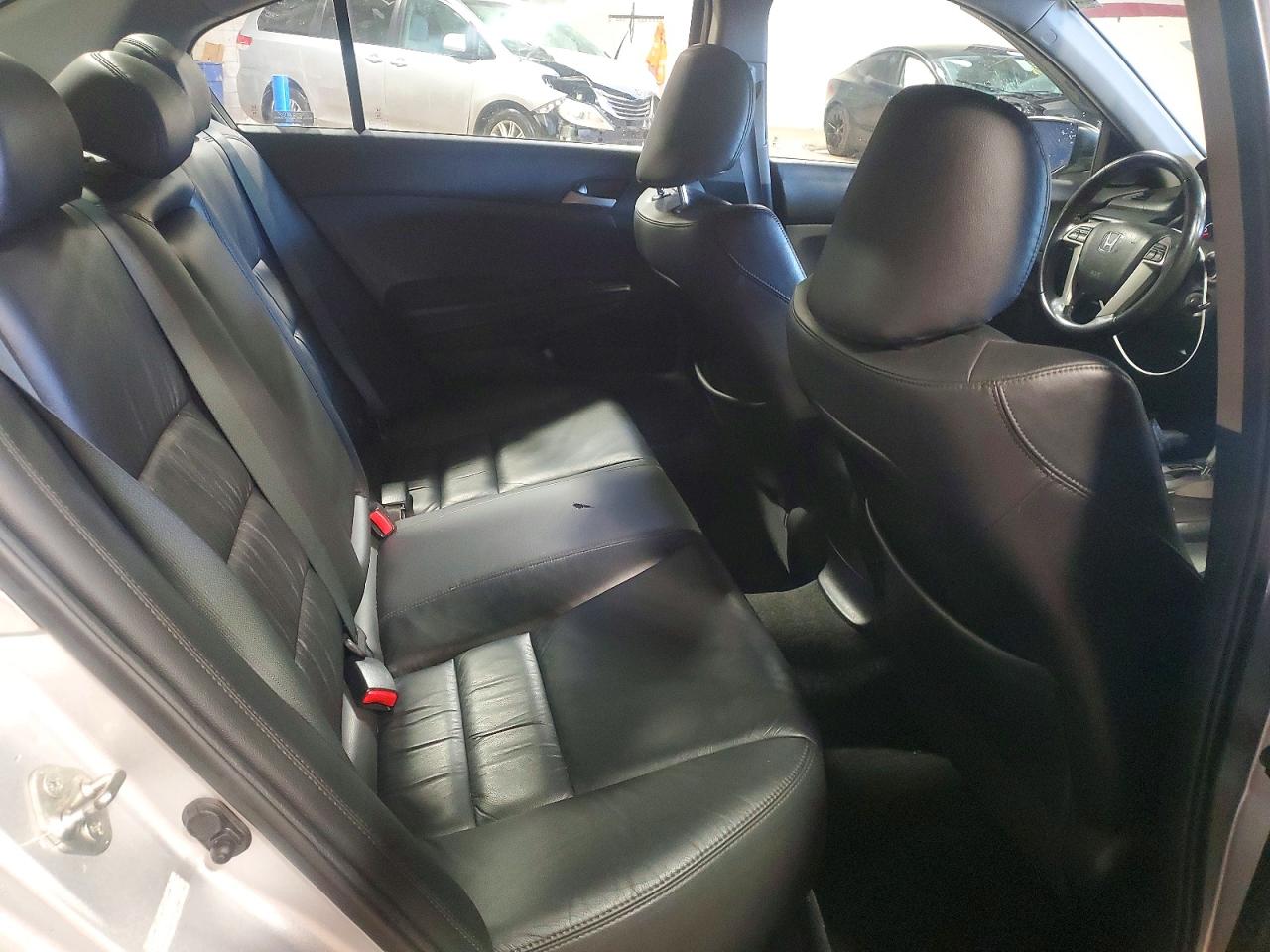 2012 HONDA ACCORD SE photo 10