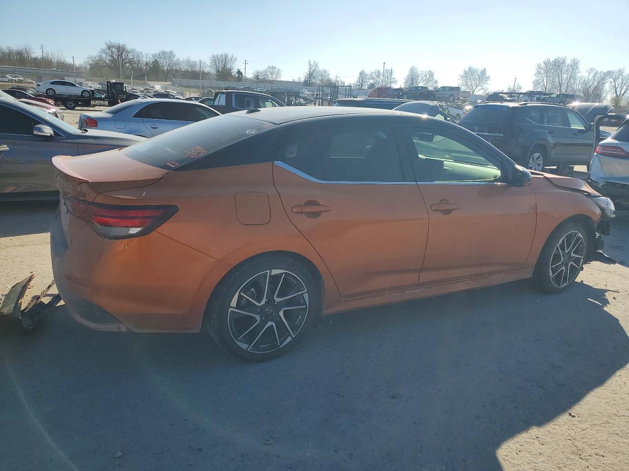 2024 NISSAN SENTRA SR photo 3