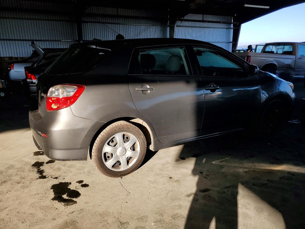2010 TOYOTA COROLLA MATRIX photo 3