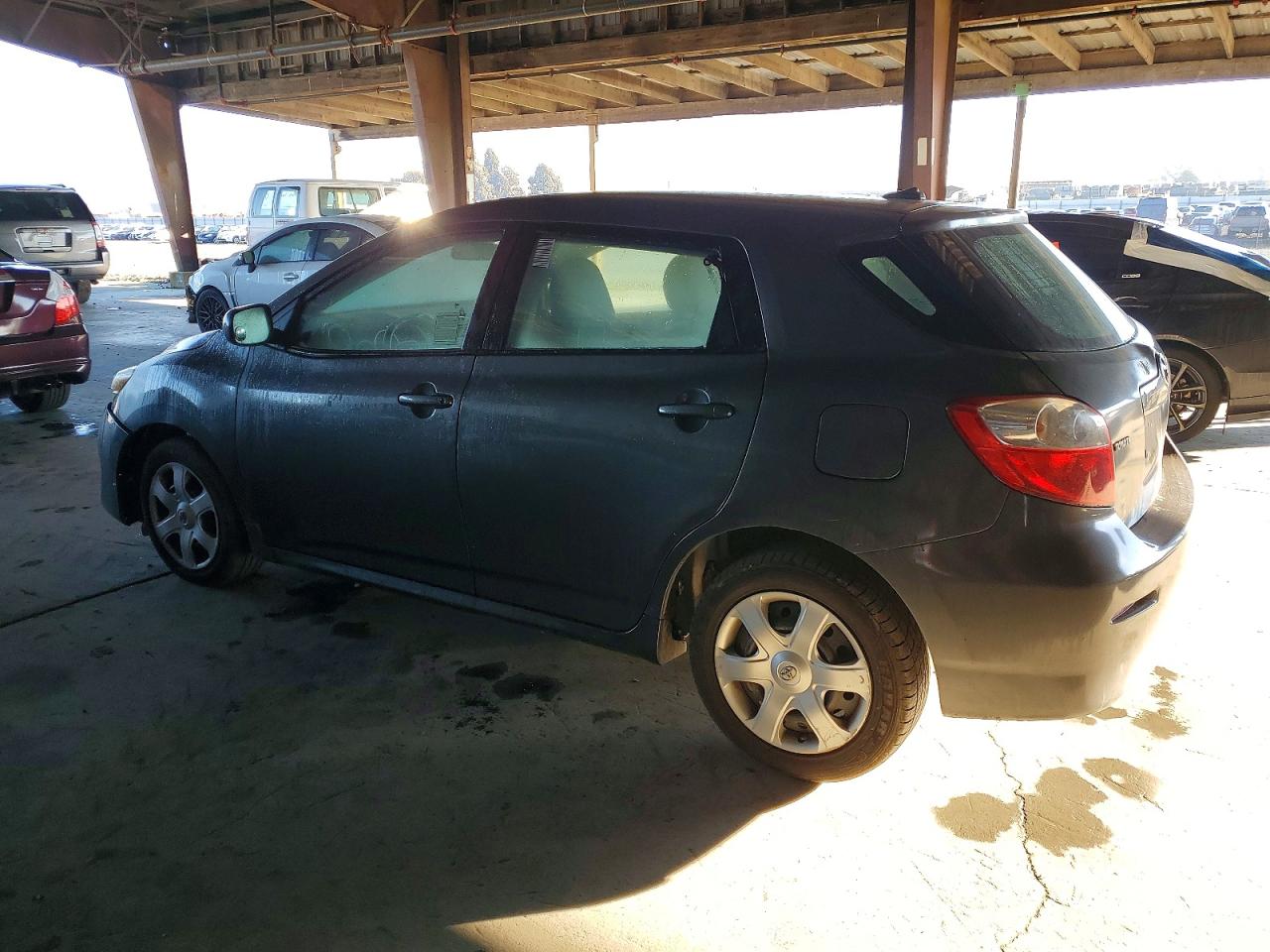 2010 TOYOTA COROLLA MATRIX photo 2