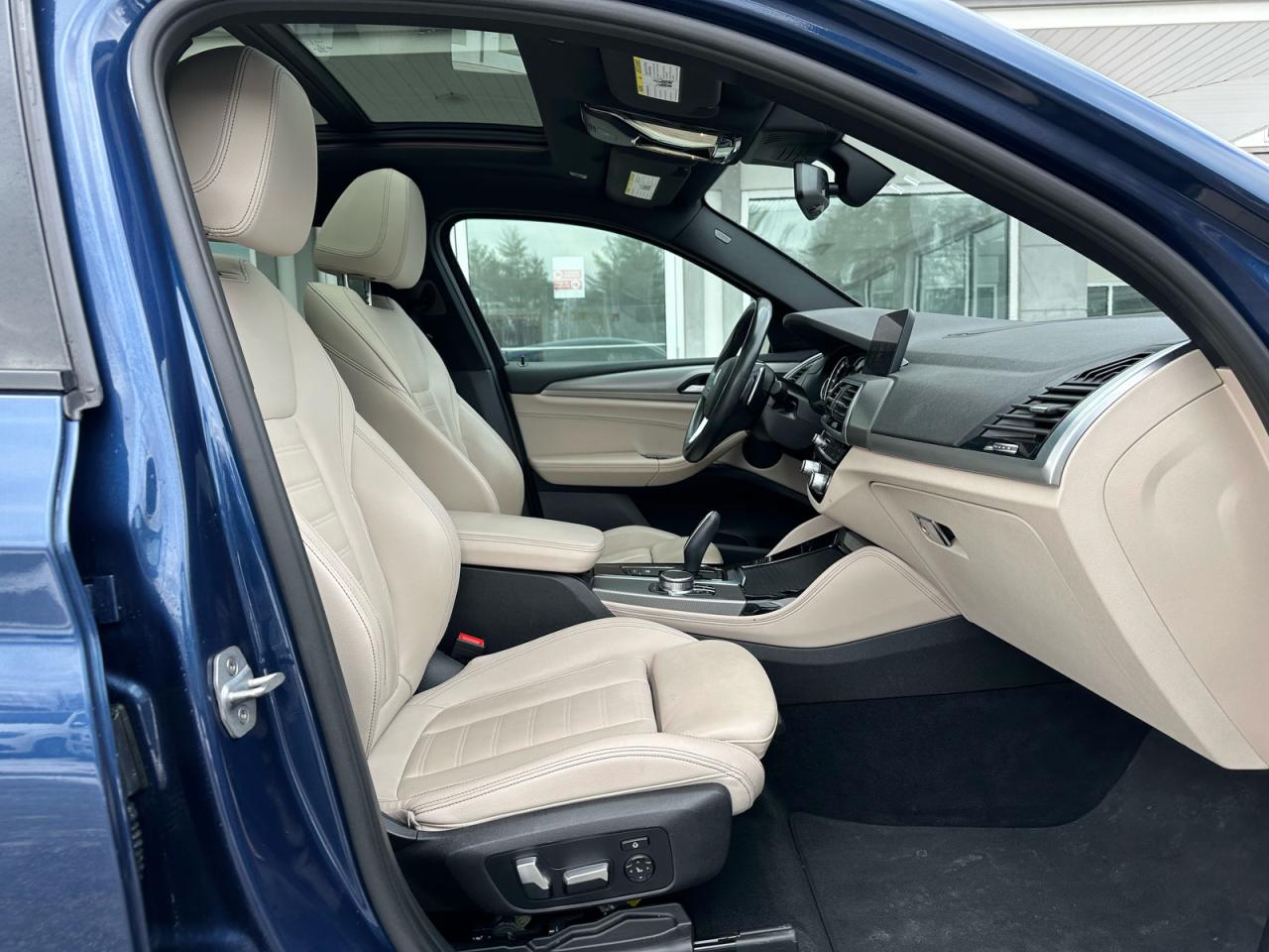 2019 BMW X4 XDRIVE30I photo 5