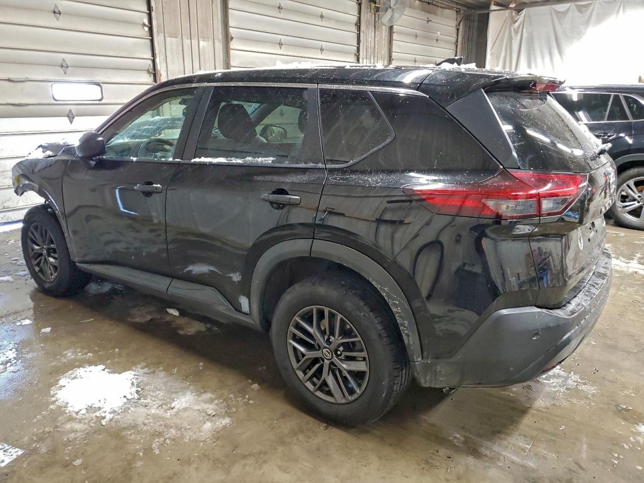 2021 NISSAN ROGUE S photo 2