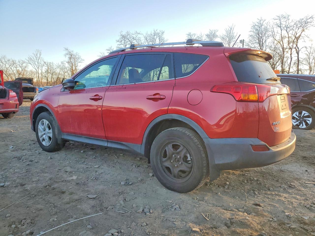 2014 TOYOTA RAV4 LE photo 2