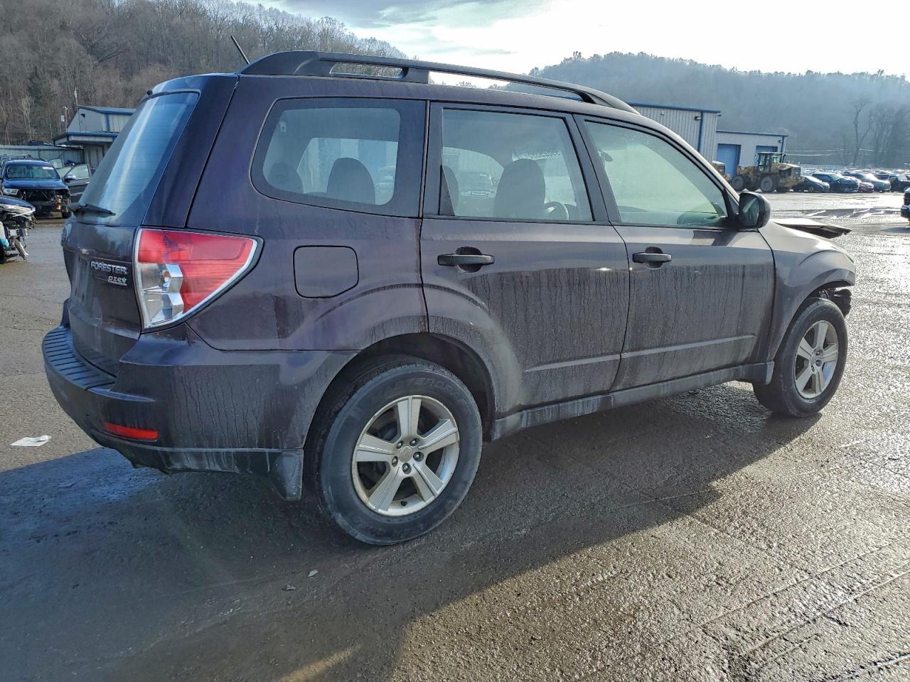 2013 SUBARU FORESTER 2.5X photo 3