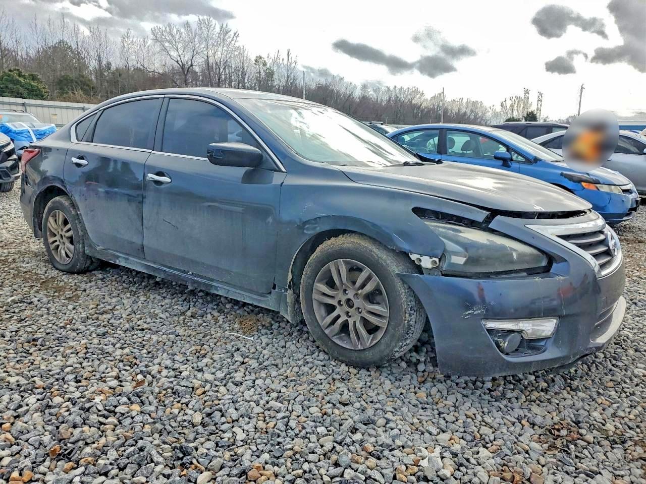 2013 NISSAN ALTIMA photo 4
