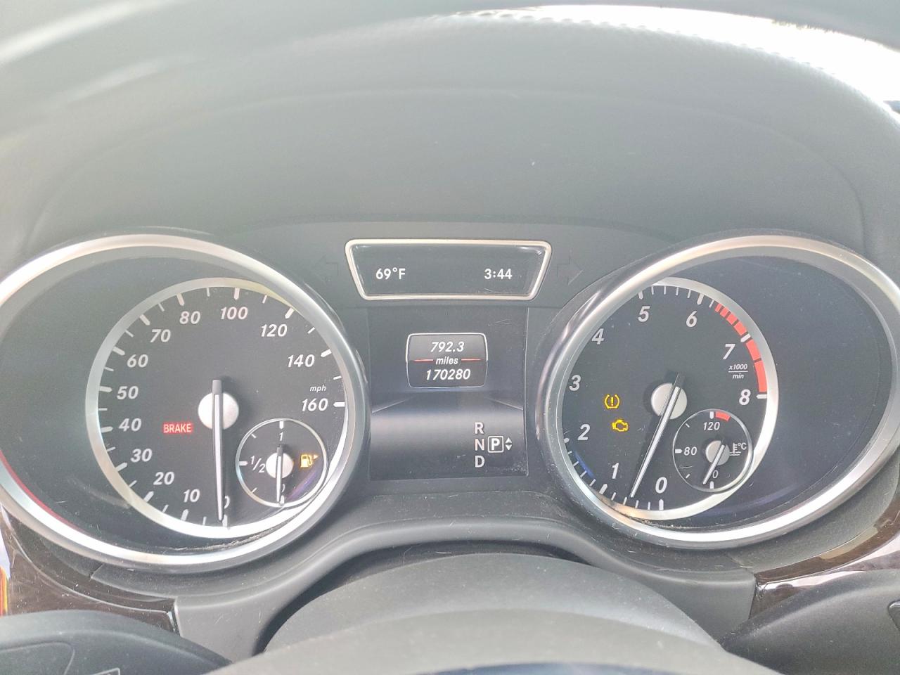 2014 MERCEDES-BENZ GL 450 4MATIC photo 9