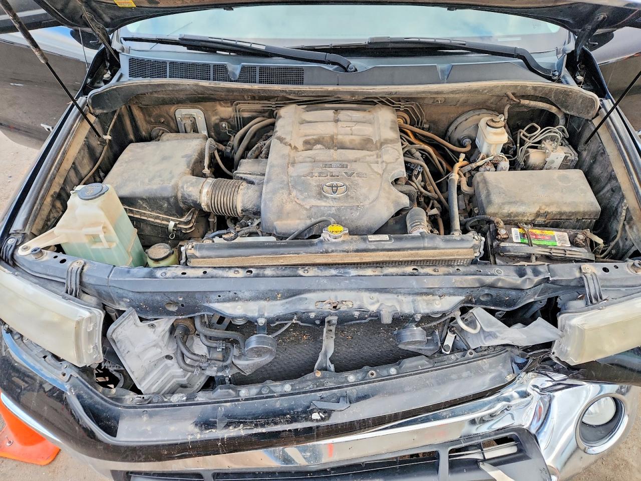2012 TOYOTA TUNDRA CREWMAX SR5 photo 11