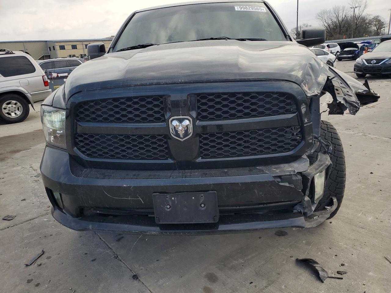 2016 RAM 1500 ST photo 5