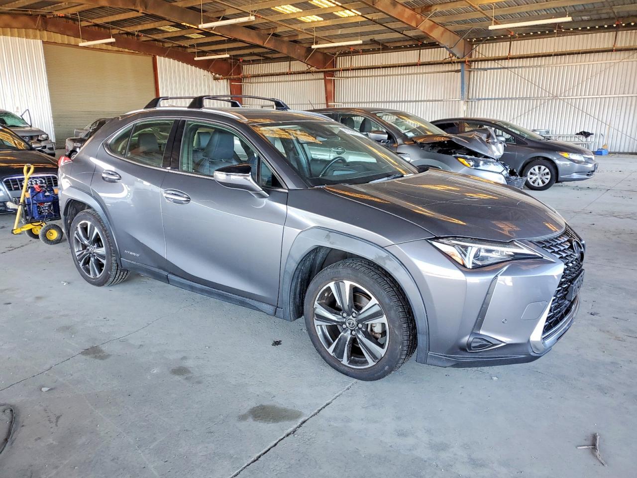 2020 LEXUS UX 250H photo 4