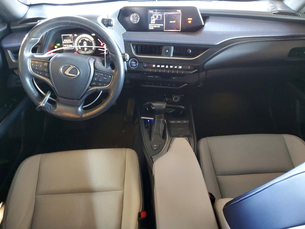 2020 LEXUS UX 250H photo 8