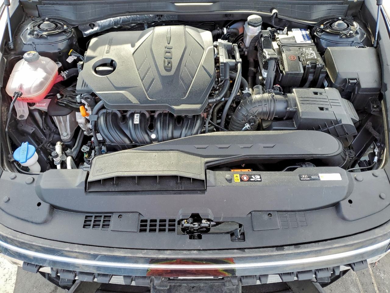 2024 HYUNDAI SONATA SEL photo 11