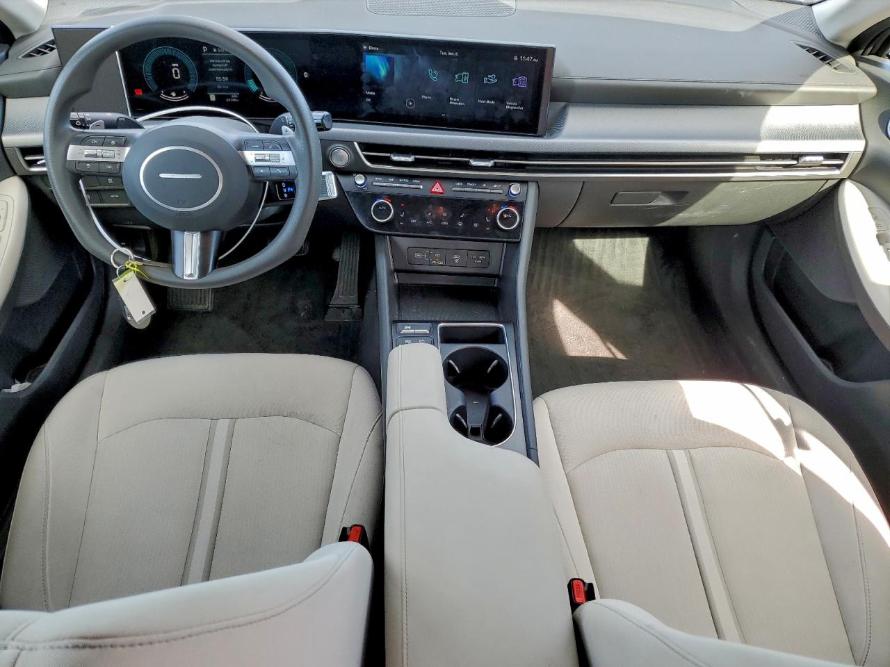 2024 HYUNDAI SONATA SEL photo 8