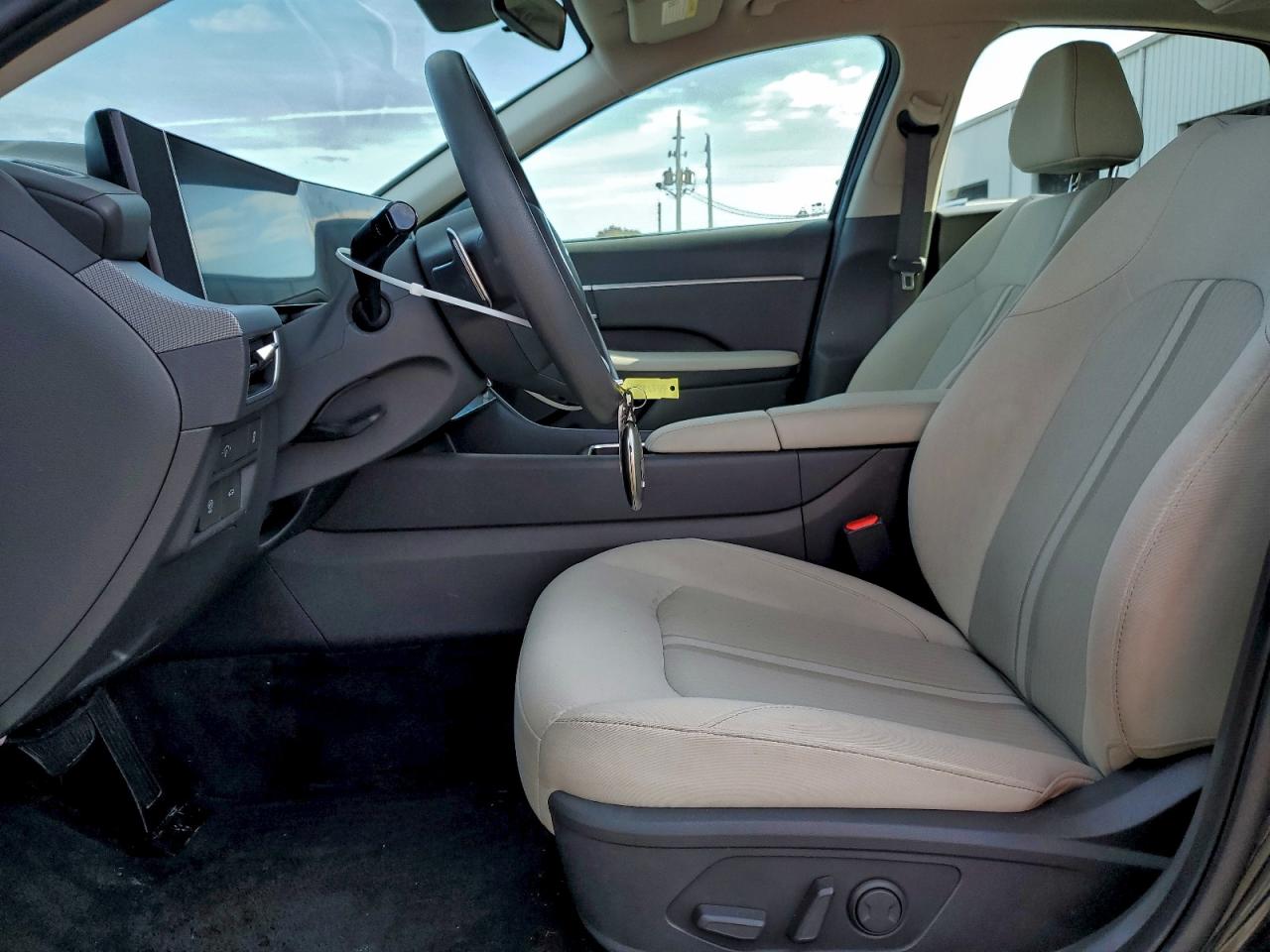 2024 HYUNDAI SONATA SEL photo 7