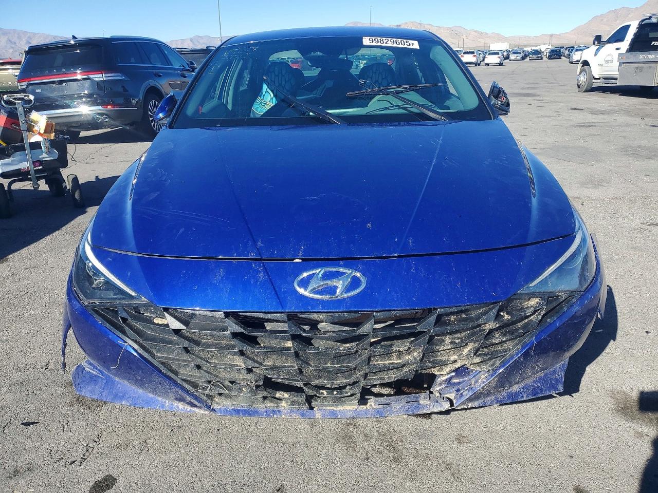 2022 HYUNDAI ELANTRA SEL photo 5
