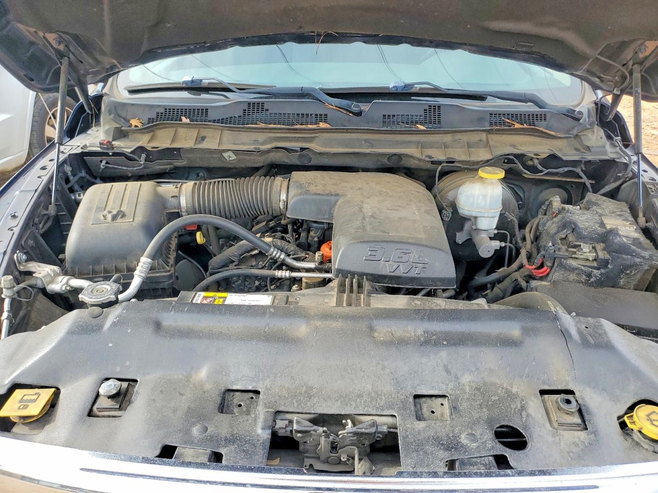 2018 RAM 1500 SLT photo 11