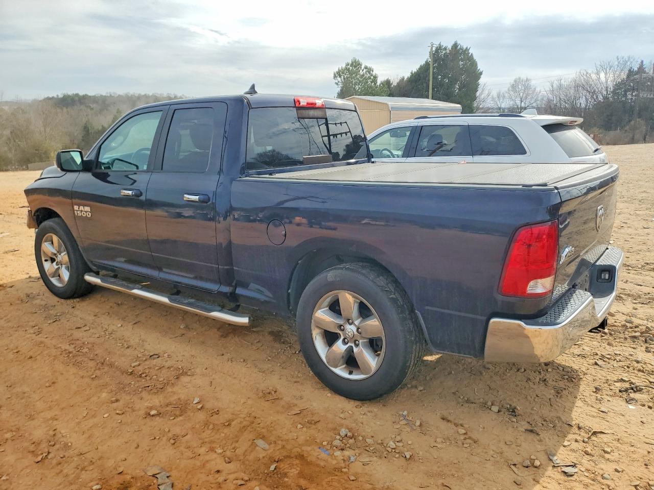 2018 RAM 1500 SLT photo 2