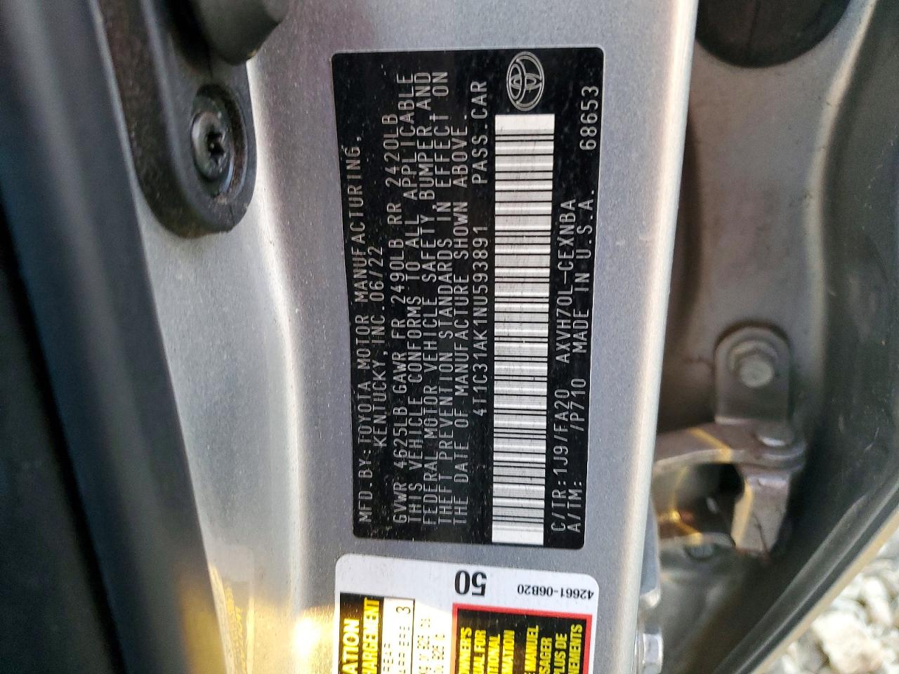 2022 TOYOTA CAMRY LE photo 12