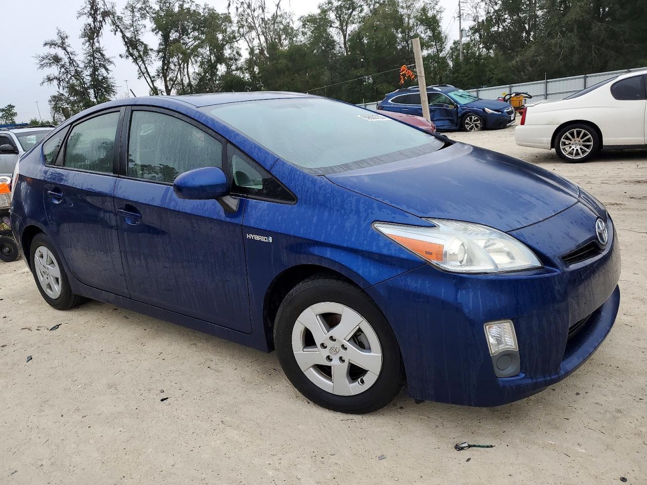 2010 TOYOTA PRIUS photo 4