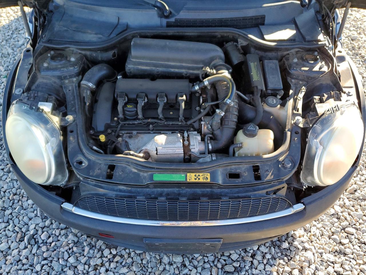 2008 MINI COOPER S photo 11