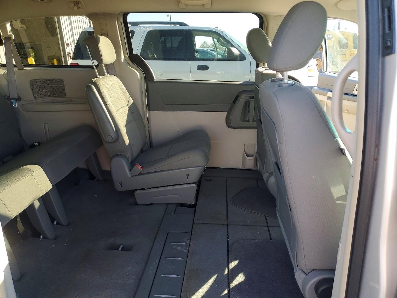 2008 CHRYSLER TOWN & COUNTRY TOURING photo 11