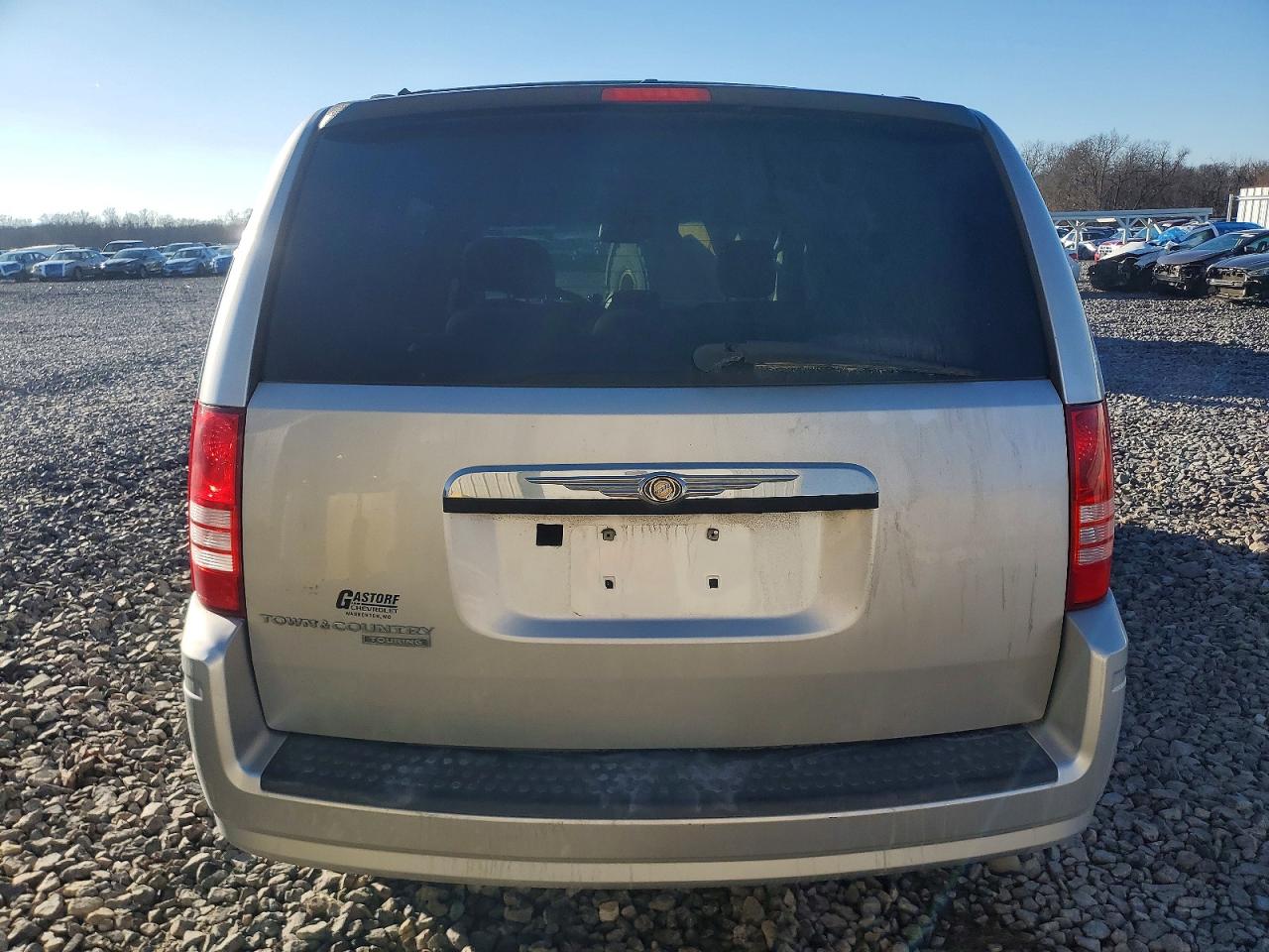 2008 CHRYSLER TOWN & COUNTRY TOURING photo 6