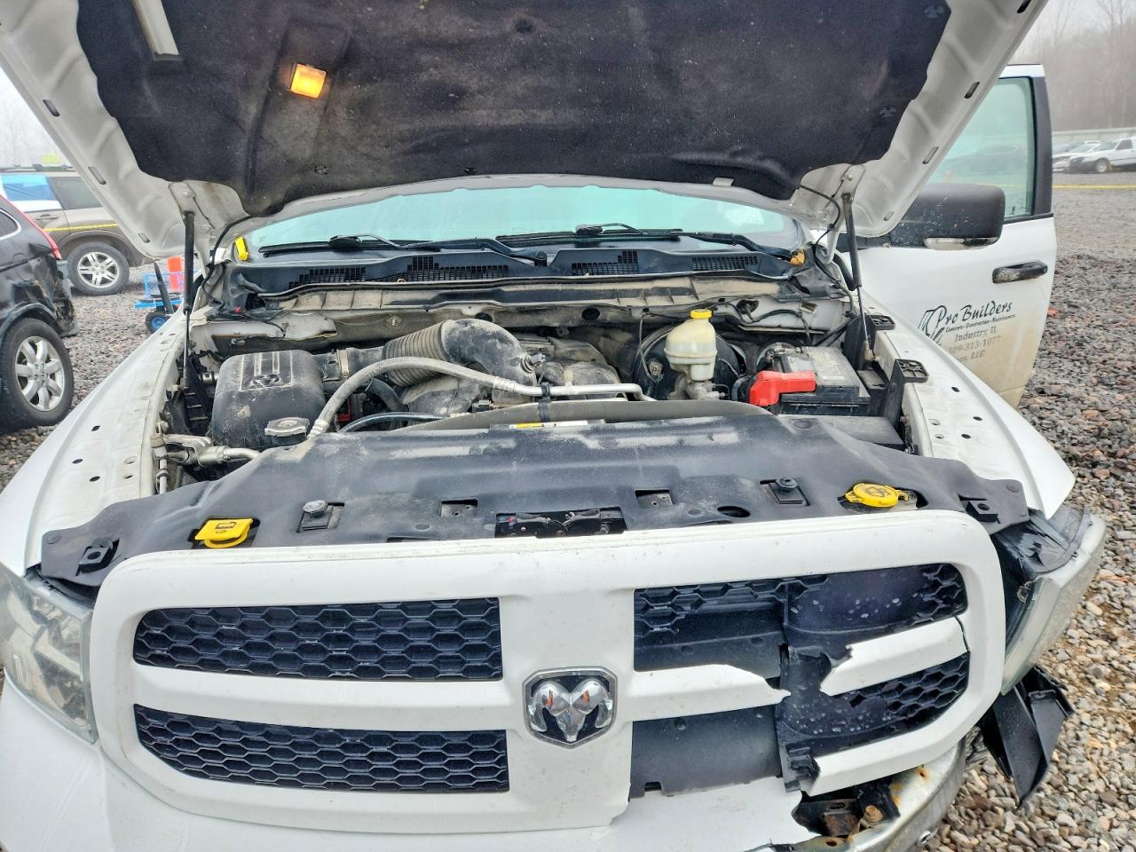 2016 RAM 1500 SLT photo 11