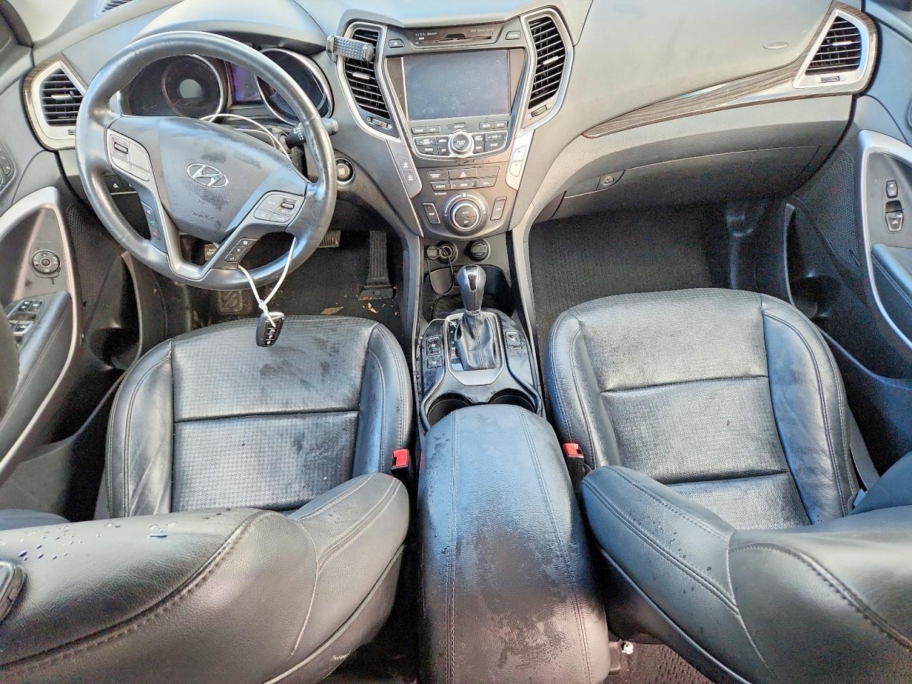 2015 HYUNDAI SANTA FE SPORT 2.0T photo 8