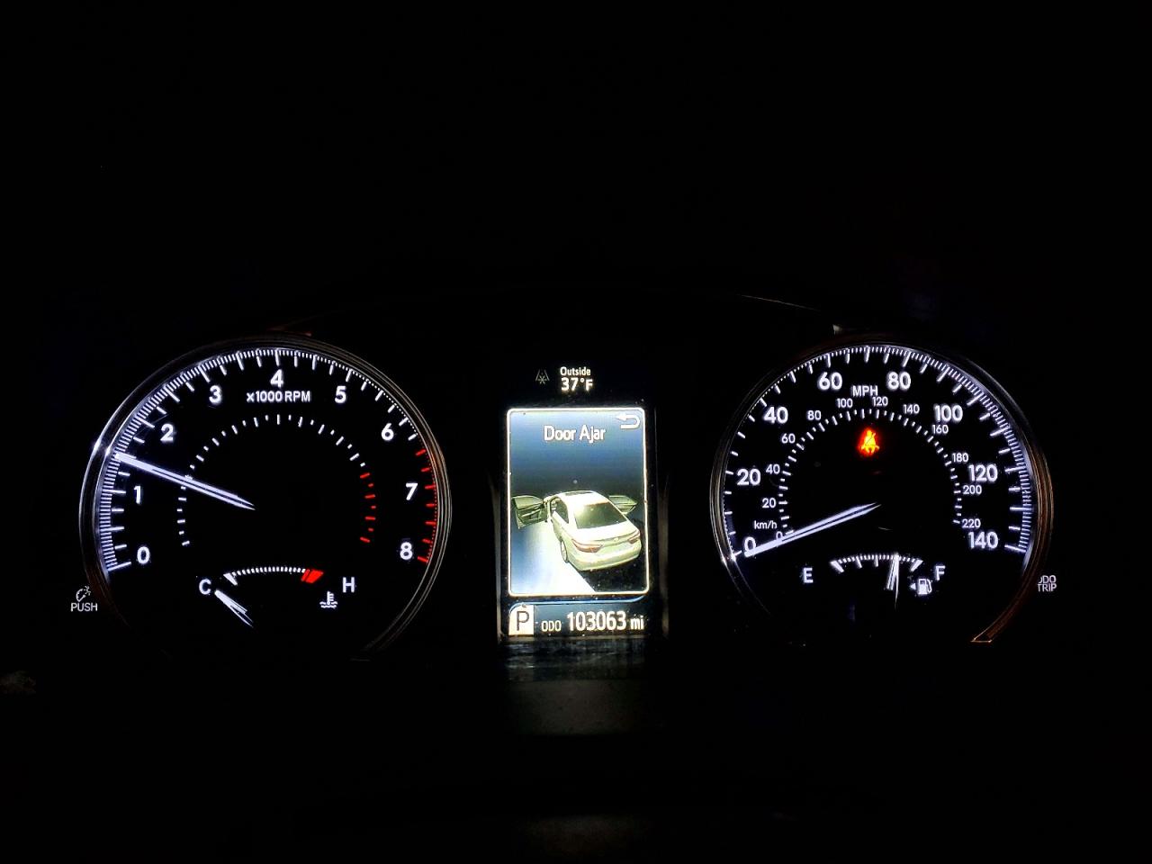 2017 TOYOTA CAMRY LE photo 17