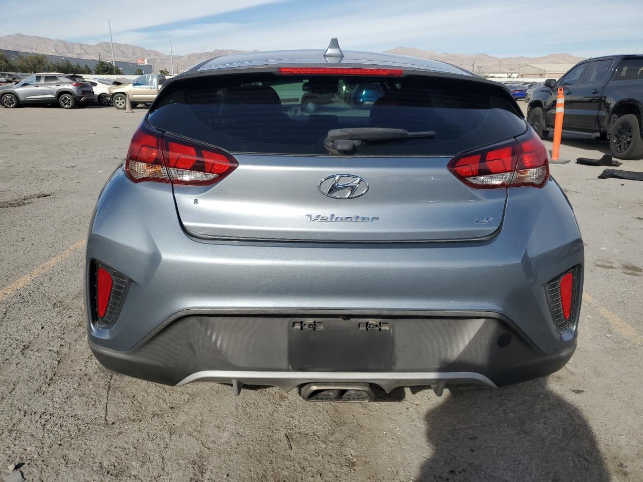 2020 HYUNDAI VELOSTER BASE photo 11