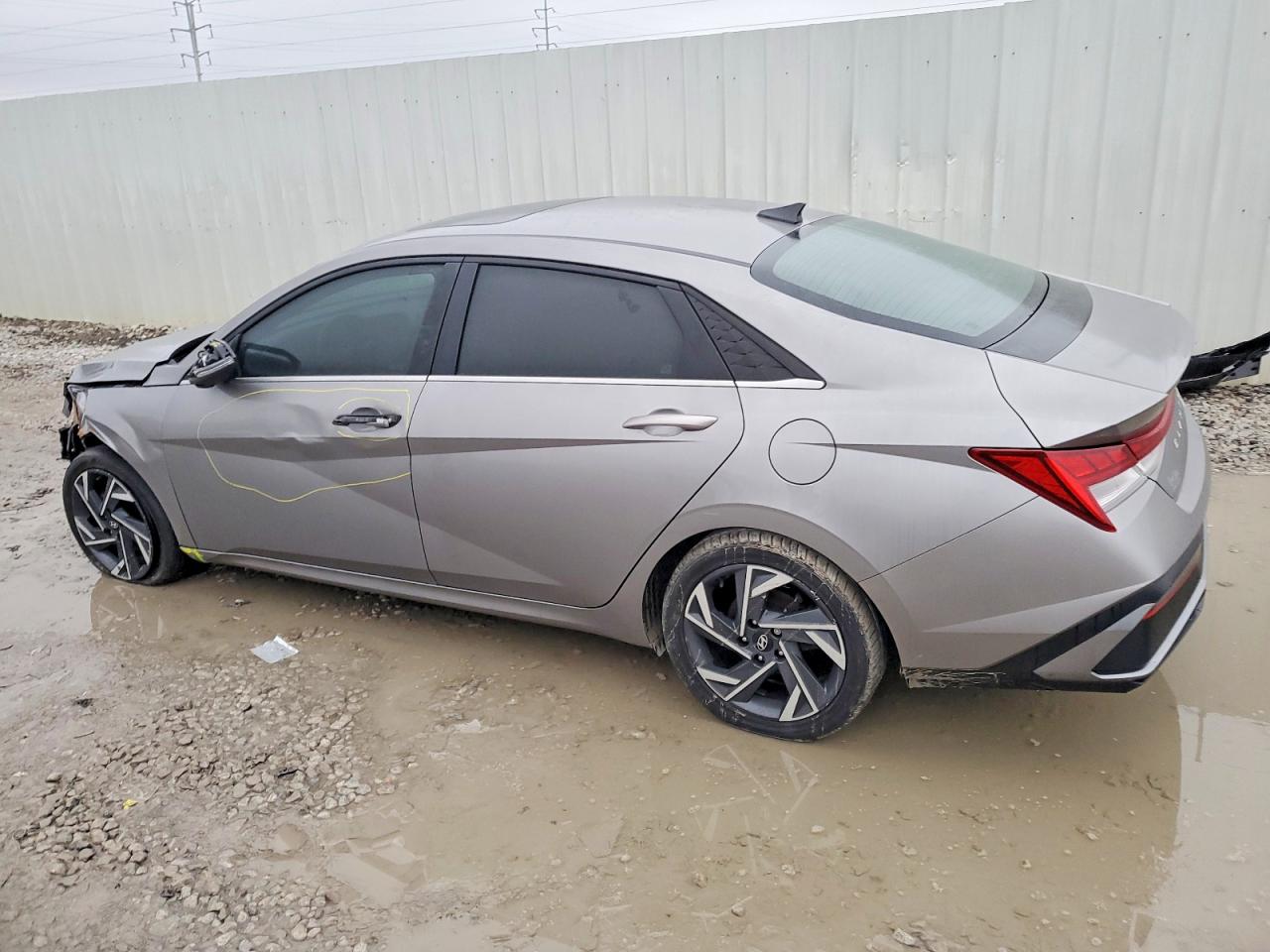 2024 HYUNDAI ELANTRA LIMITED photo 2