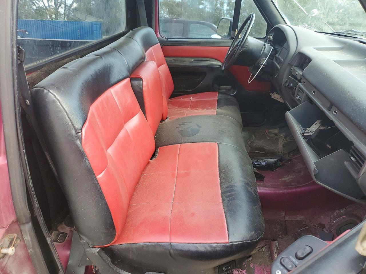 1992 FORD F150 photo 10