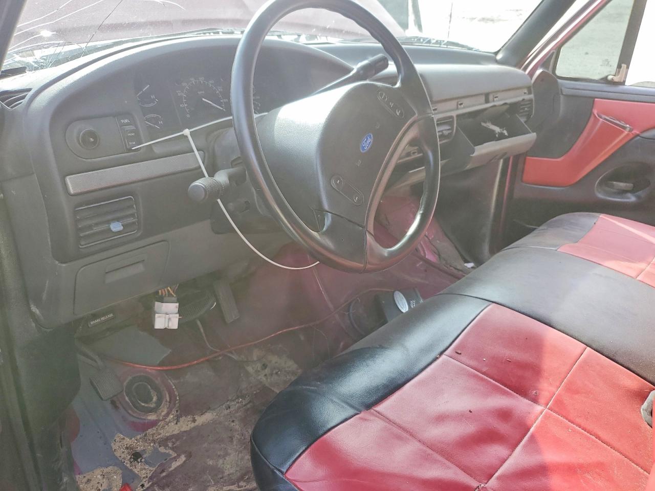 1992 FORD F150 photo 8