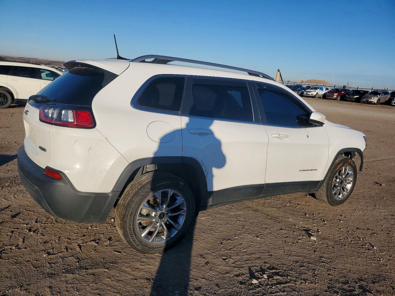 2019 JEEP CHEROKEE LATITUDE PLUS photo 3
