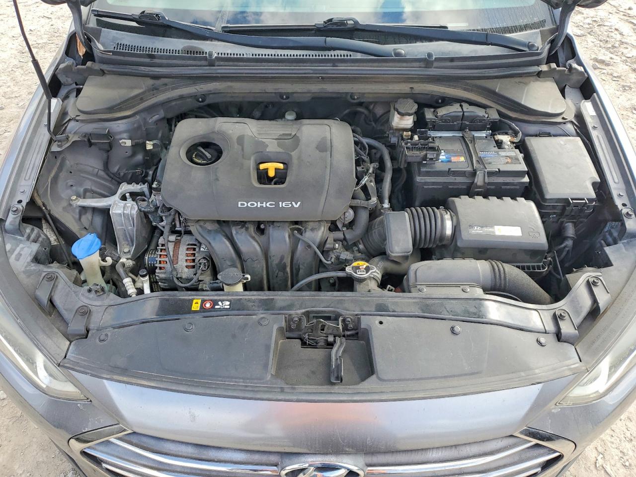 2017 HYUNDAI ELANTRA SE photo 11
