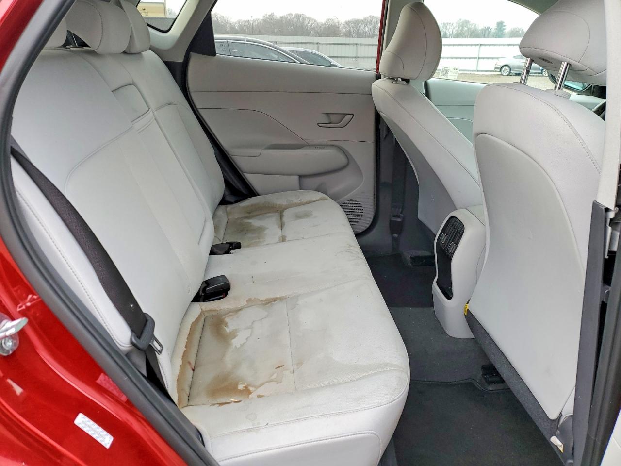 2024 HYUNDAI KONA SEL photo 10