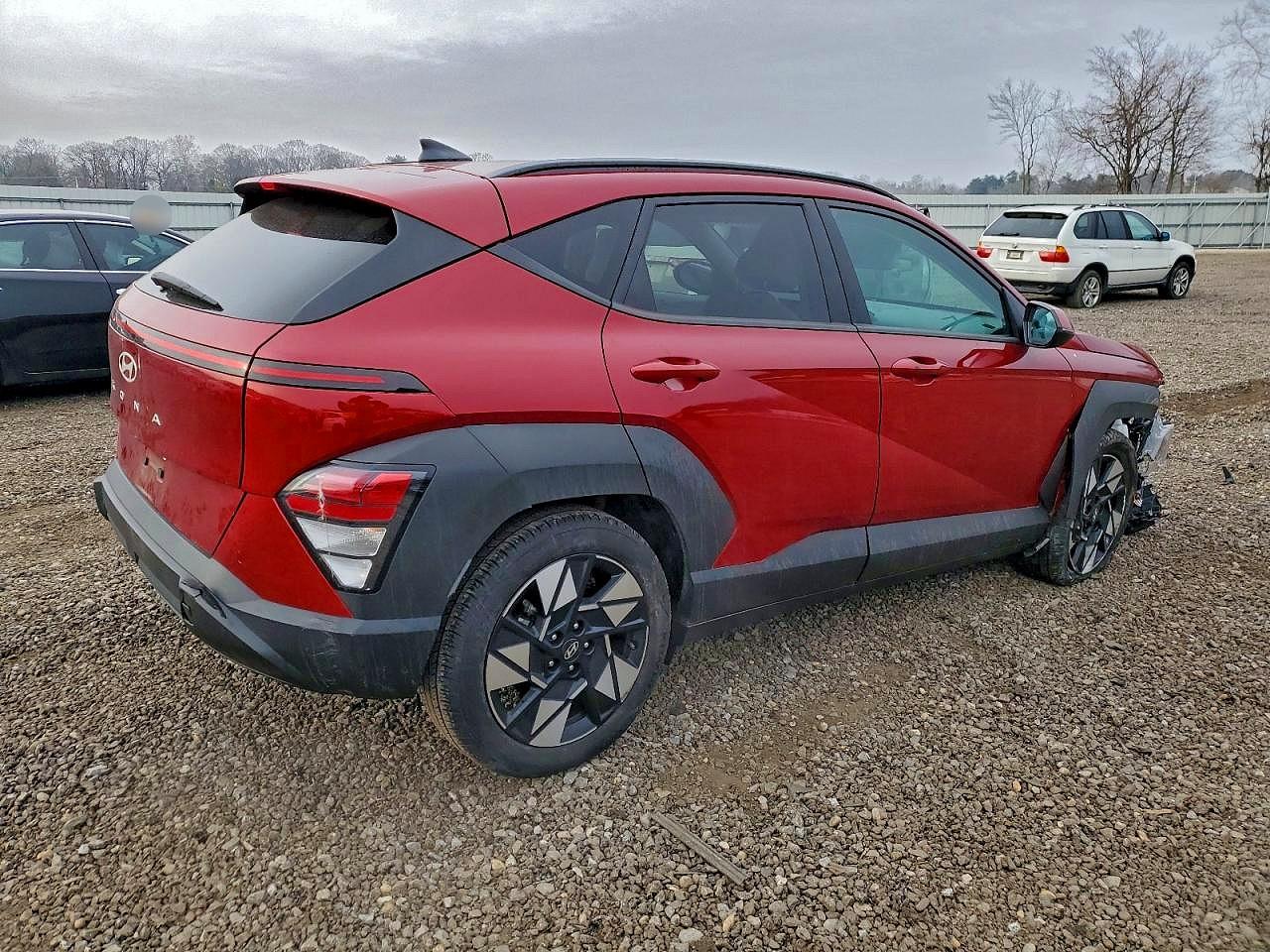 2024 HYUNDAI KONA SEL photo 3