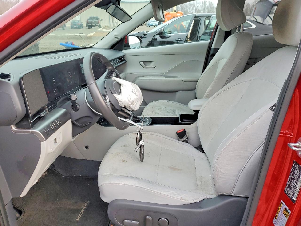 2024 HYUNDAI KONA SEL photo 7