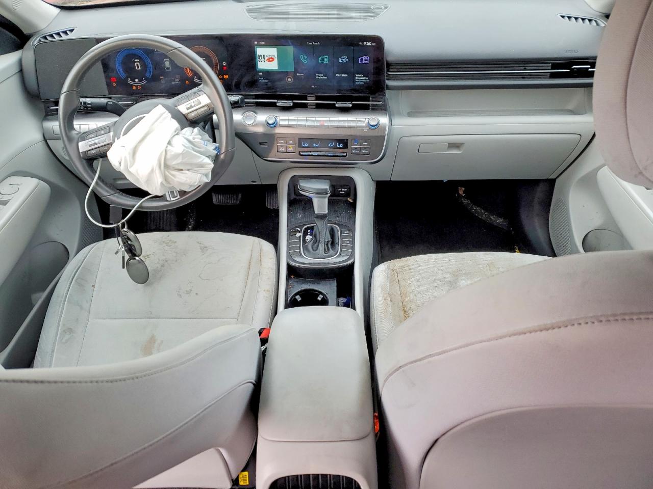 2024 HYUNDAI KONA SEL photo 8