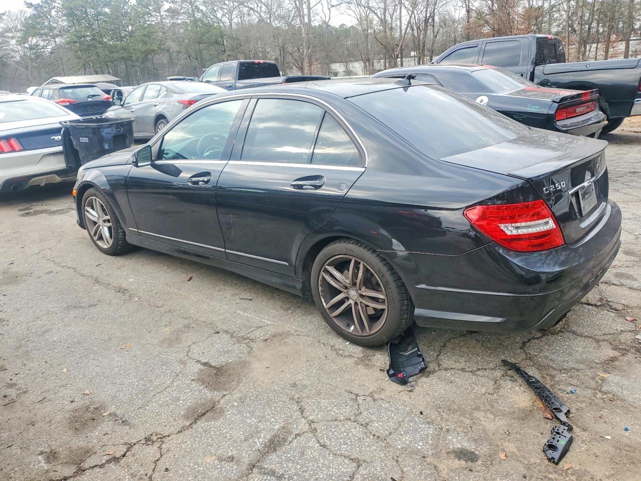 2014 MERCEDES-BENZ C 250 photo 2