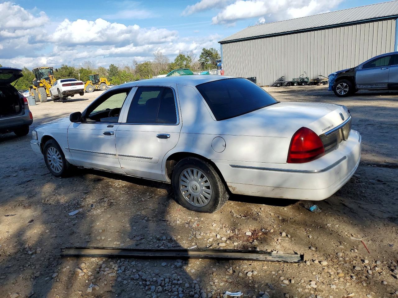 2007 MERCURY GRAND MARQUIS LS photo 2