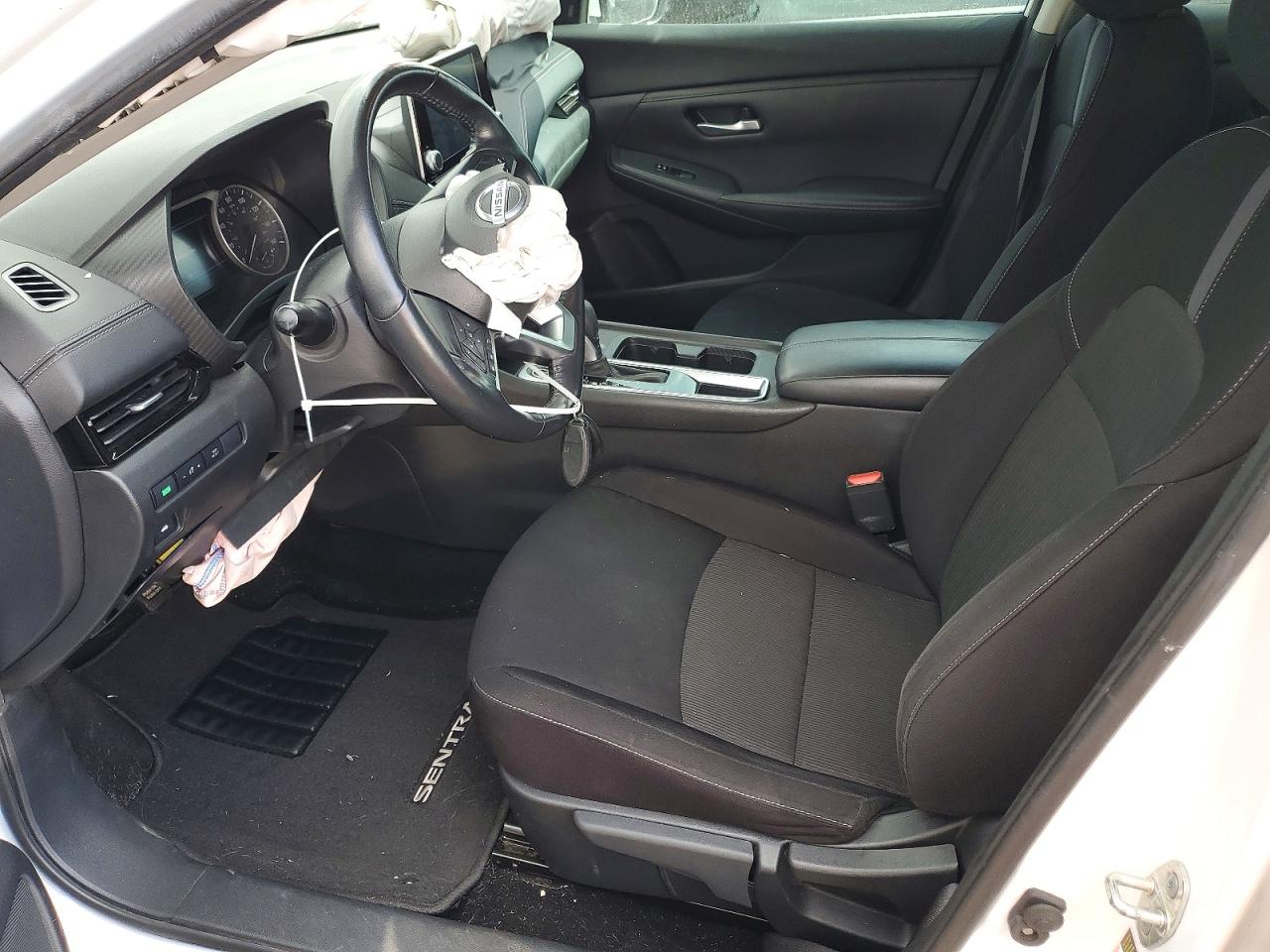 2022 NISSAN SENTRA SV photo 7