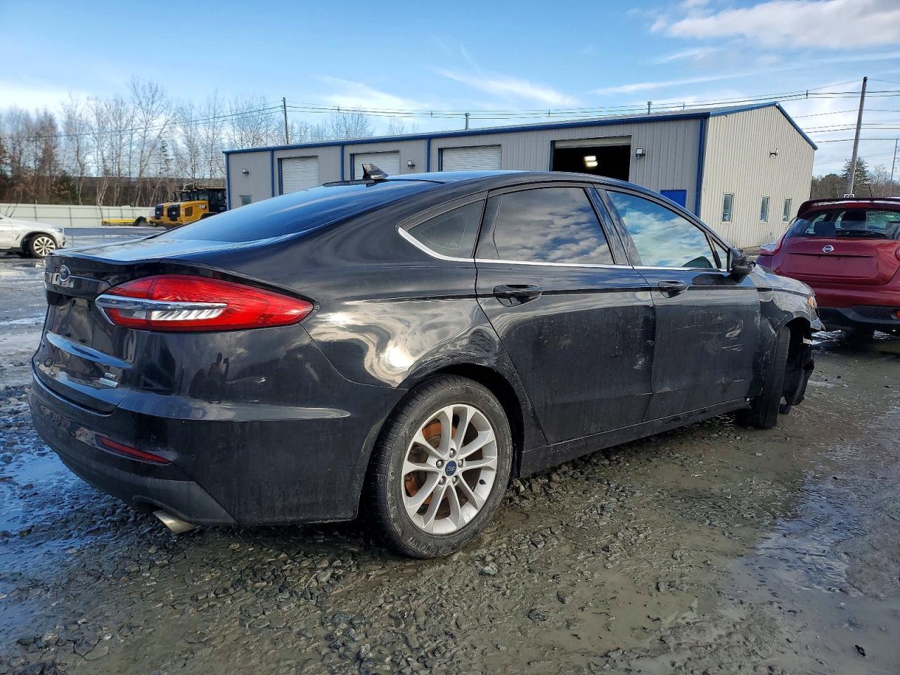 2019 FORD FUSION SE photo 5