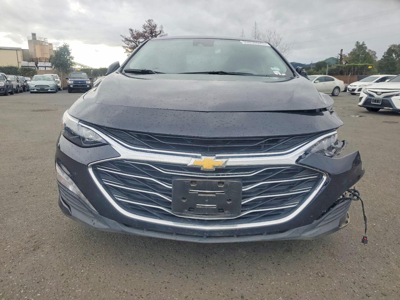 2023 CHEVROLET MALIBU LT photo 5