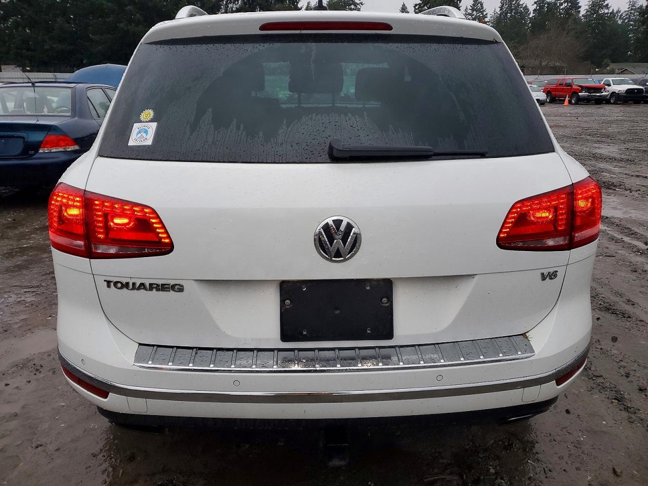 2017 VOLKSWAGEN TOUAREG WOLFSBURG photo 6