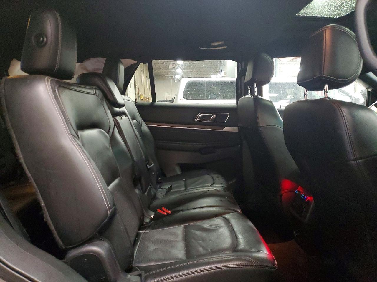 2016 FORD EXPLORER LIMITED photo 11